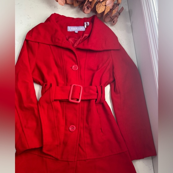Lamasini Women's Vibrant Red Trench Coat - Picture 6 of 15
